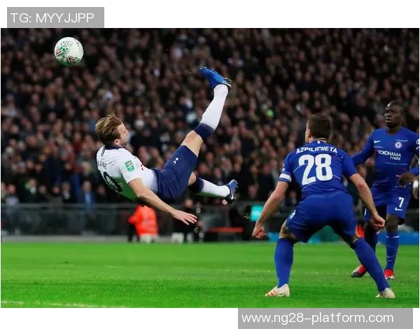 英超焦点战热刺与切尔西激战成平局神扑瞬间引发全场热烈反响