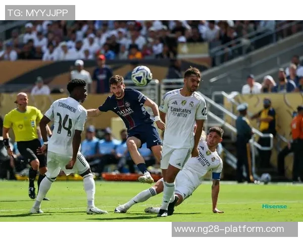 意甲激战皇马与多特蒙德握手言和红牌争议引发全场热议