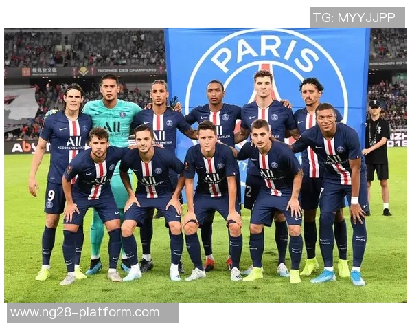 巴黎圣日耳曼大胜曼联五球零封全场数据分析引发热议